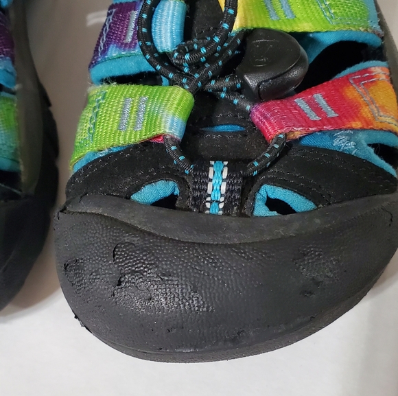 Keen multicolored sandals children size 1. - Picture 10 of 15
